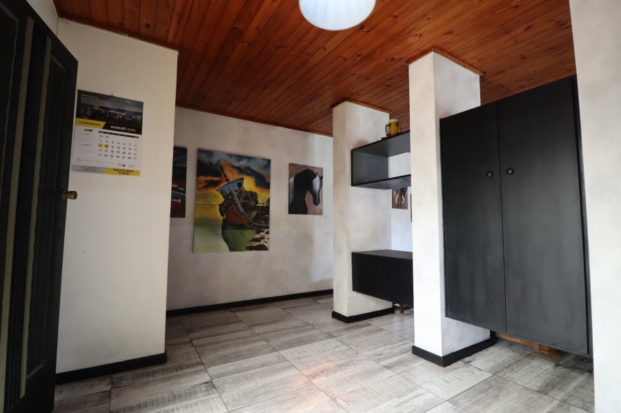 5 Bedroom Property for Sale in Morningside Eastern Cape